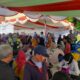 Polsek Labuapi Dampingi Warga Kesehatan Gratis dan Sembako untuk Warga