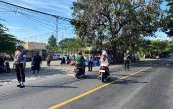 Tingkatkan Kesadaran Berlalu Lintas, Satlantas Lombok Barat Gelar Operasi Patuh di Kediri